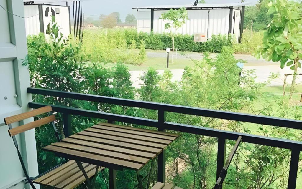 Boxotel Ban Nong Chik  Экстерьер фото